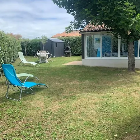 Holiday home Entre Et Centre-ville La Tranche-sur-Mer